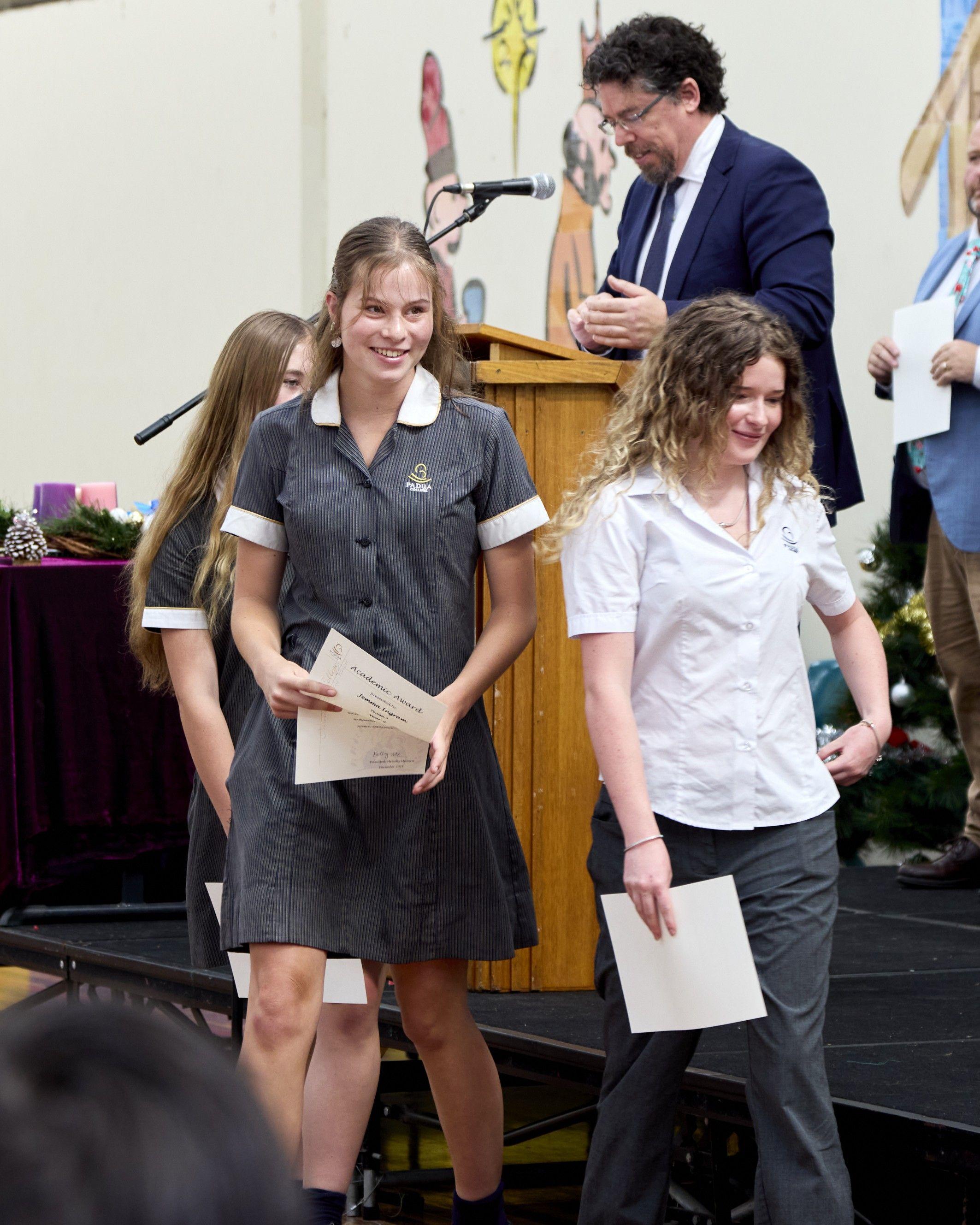 1 S4 A0315 Rosebud Awards Dec24