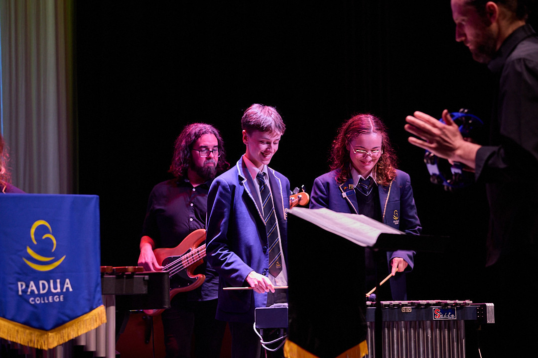 1 S4 A4009 Spring Gala 24 web