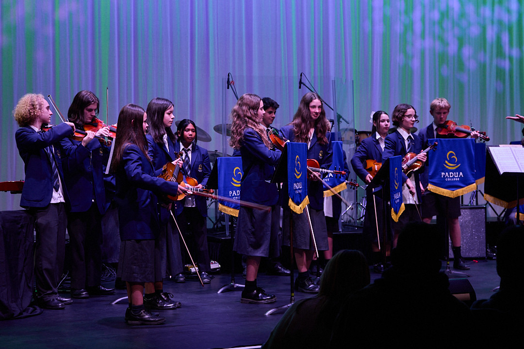 1 S4 A4106 Spring Gala 24 web