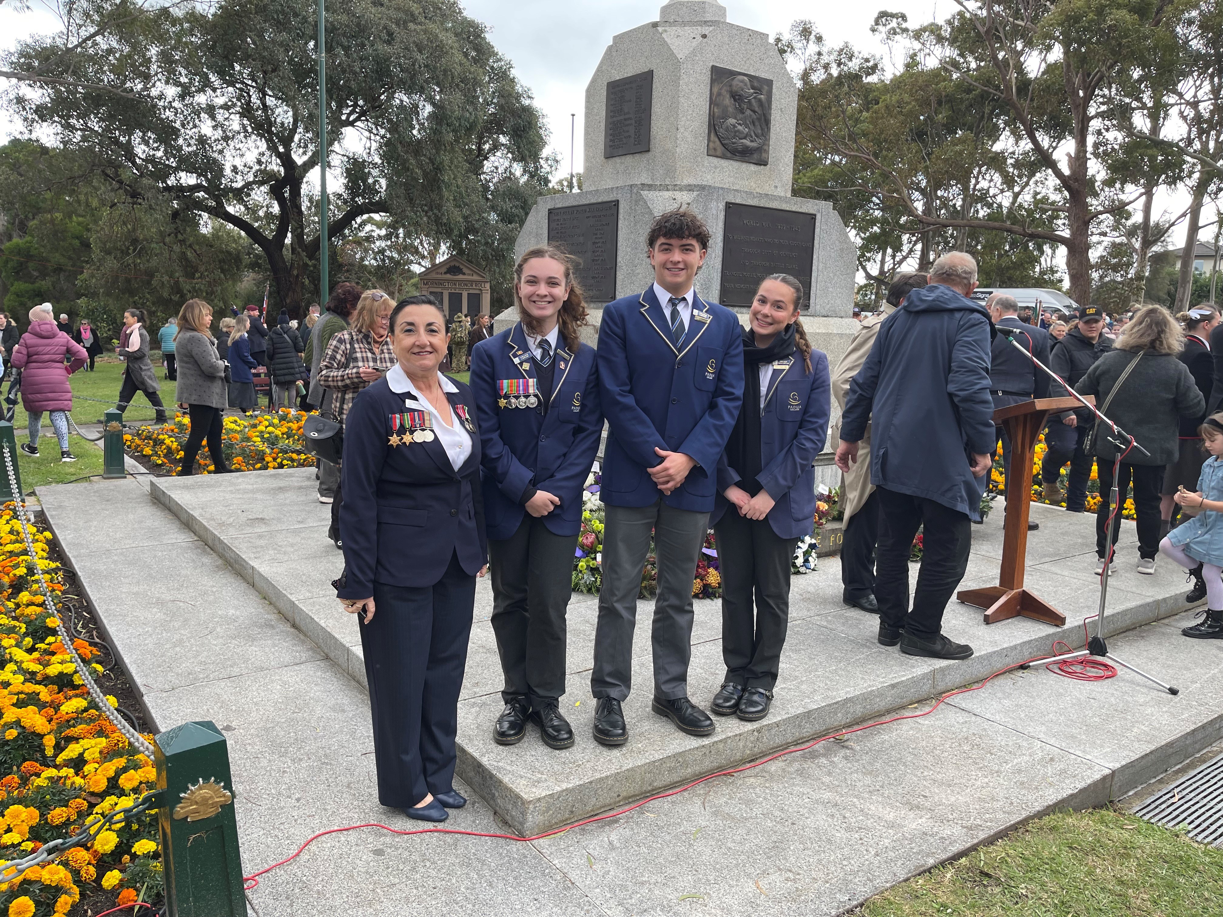 ANZAC 2024 Angie and leaders