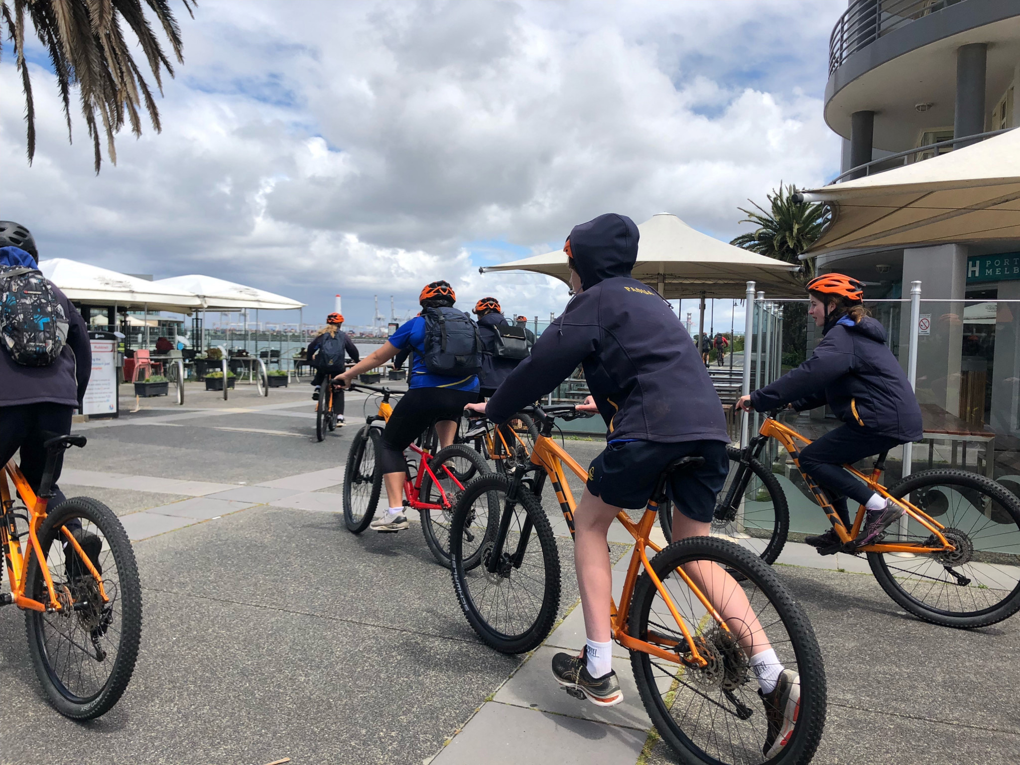 Biking in the City 15 11 22 C