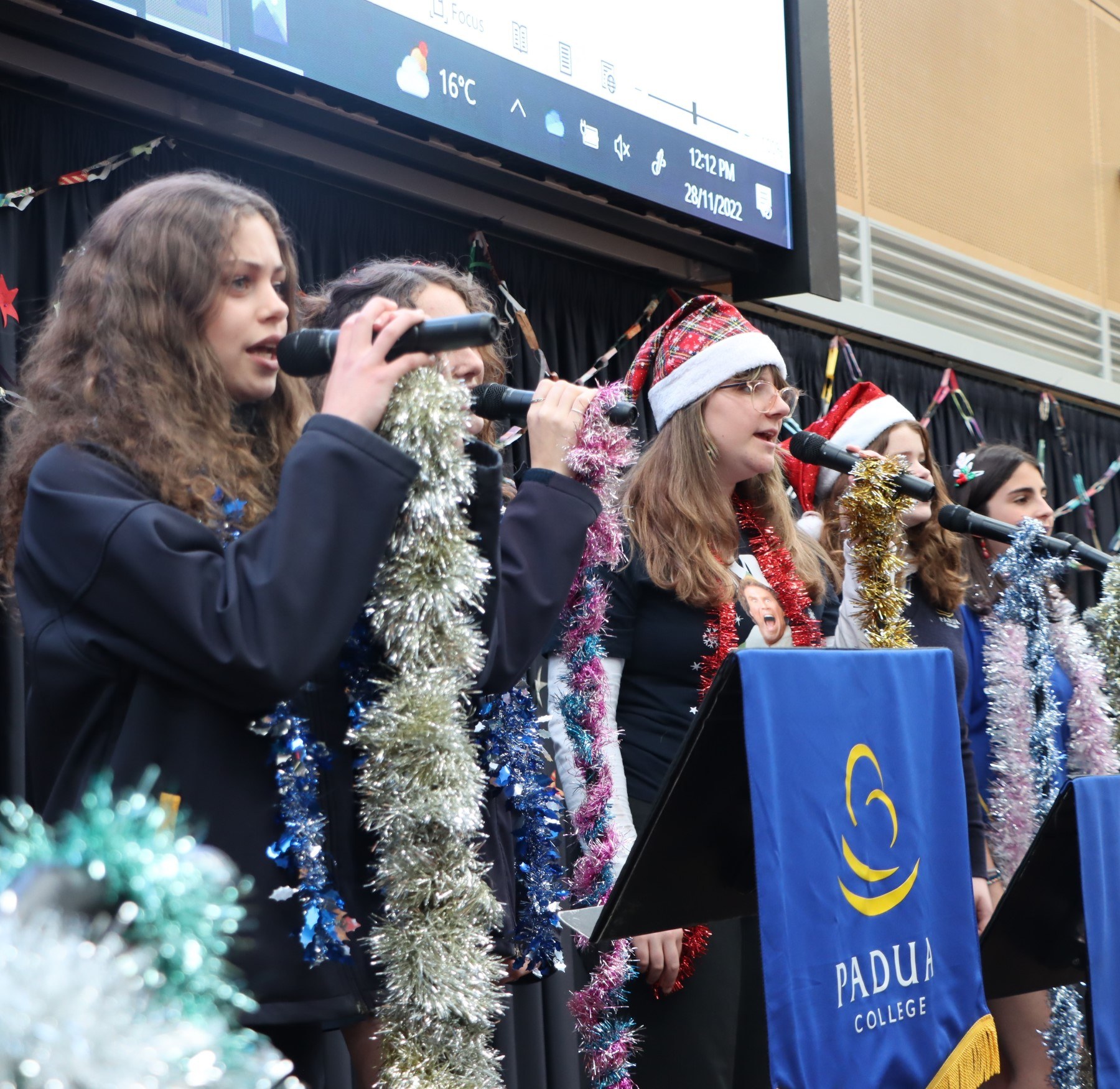 Christmas Carols 2022 8