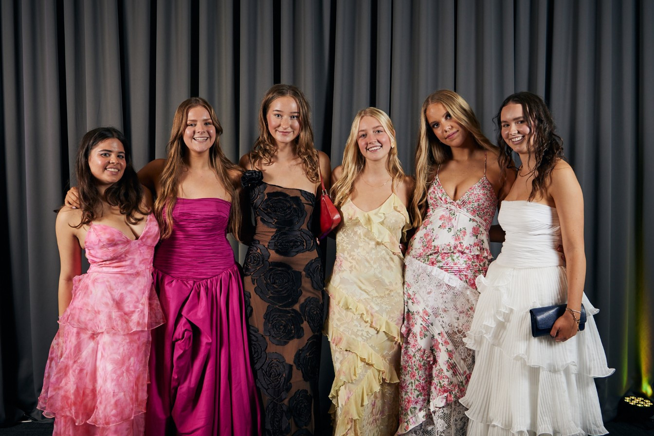 Padua YEAR 12 Formal0005