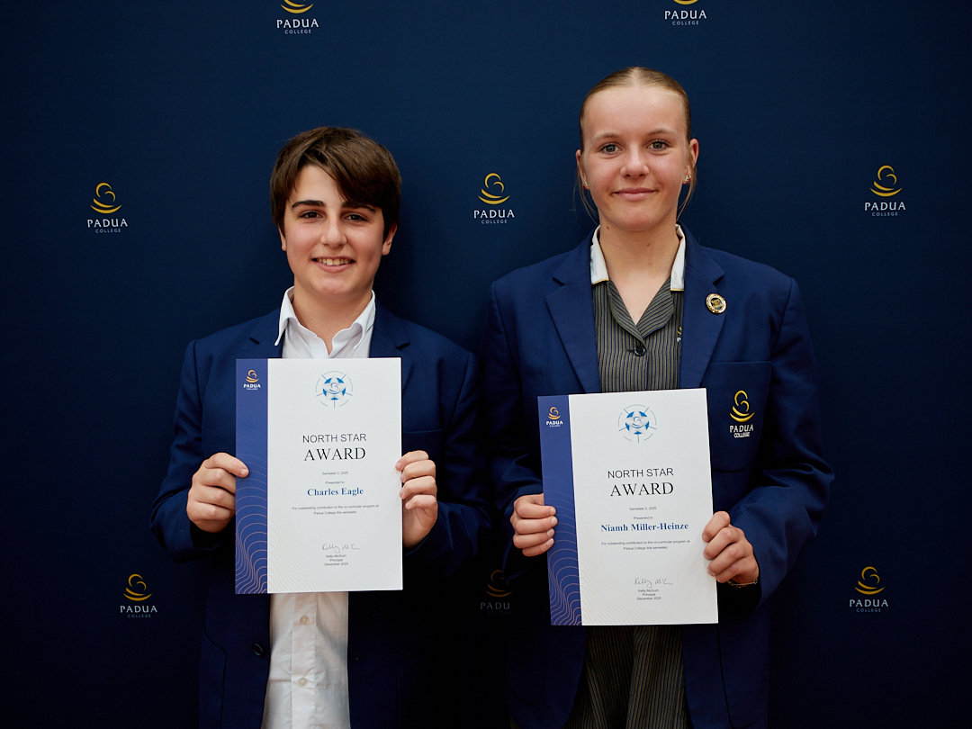 R Sem2 Awards insta IMG 9201