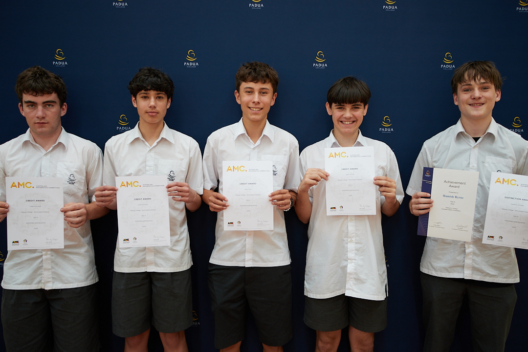 R Sem2 Awards insta IMG 9223