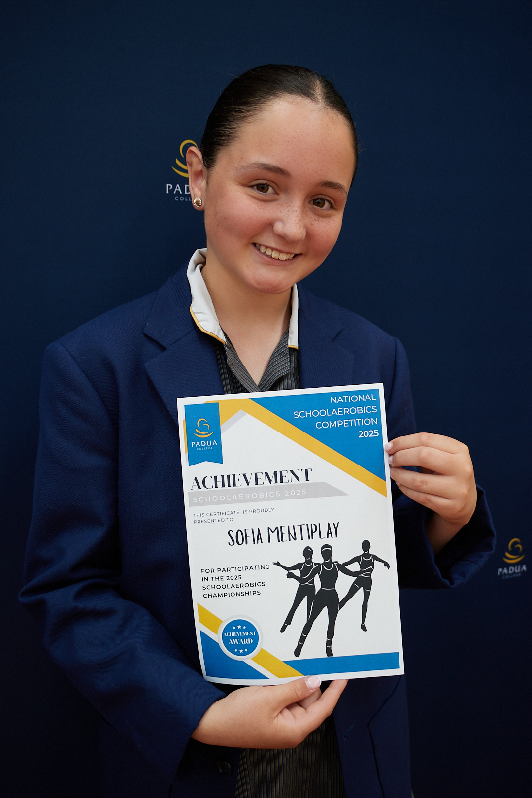 R Sem2 Awards insta IMG 9236