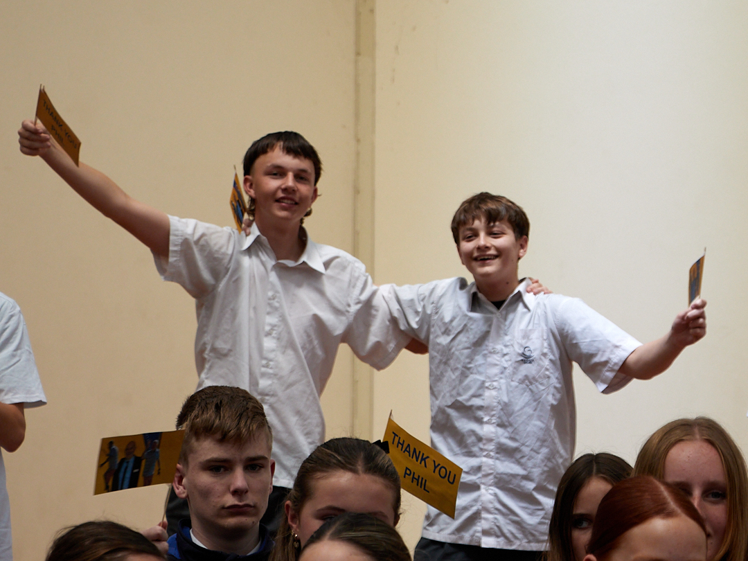 R Sem2 Awards insta IMG 9271