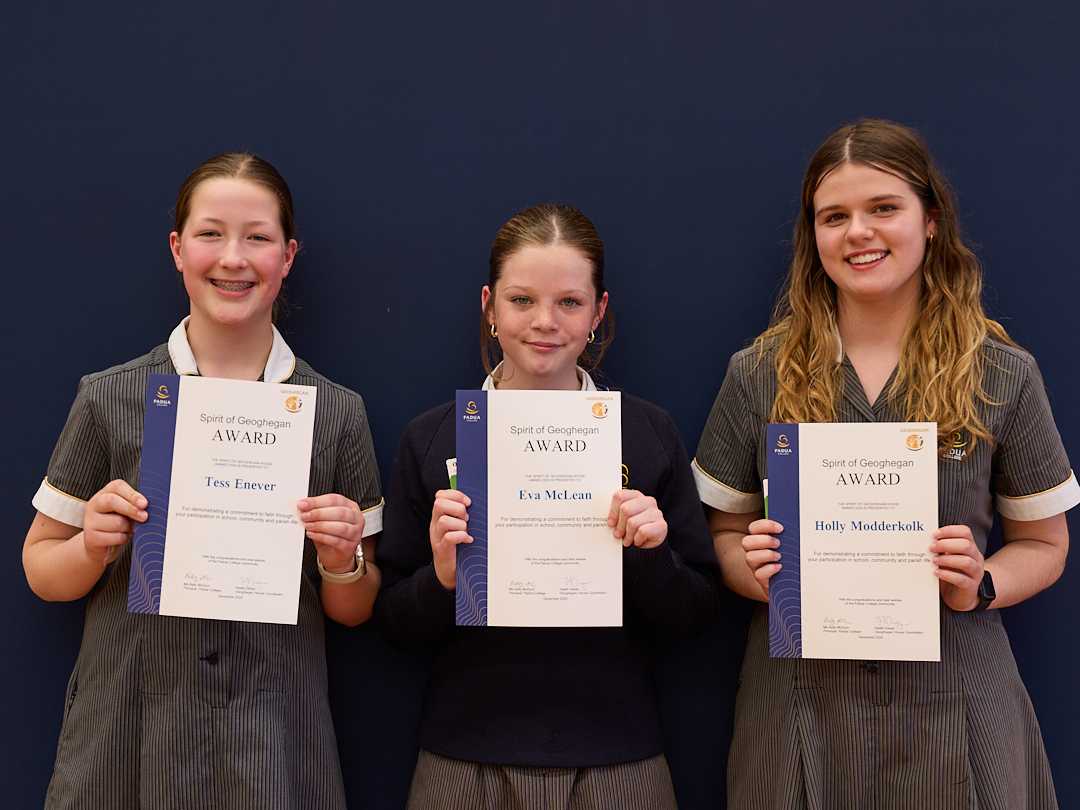 T Sem2 Awards insta098 A9636